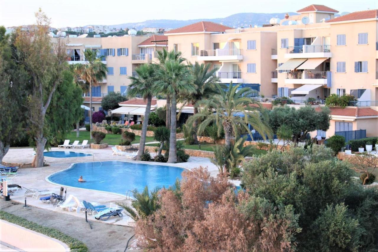 Cosea Living: Seaside 2 Bedroom Flat Kings Palace 209 Paphos Exterior photo