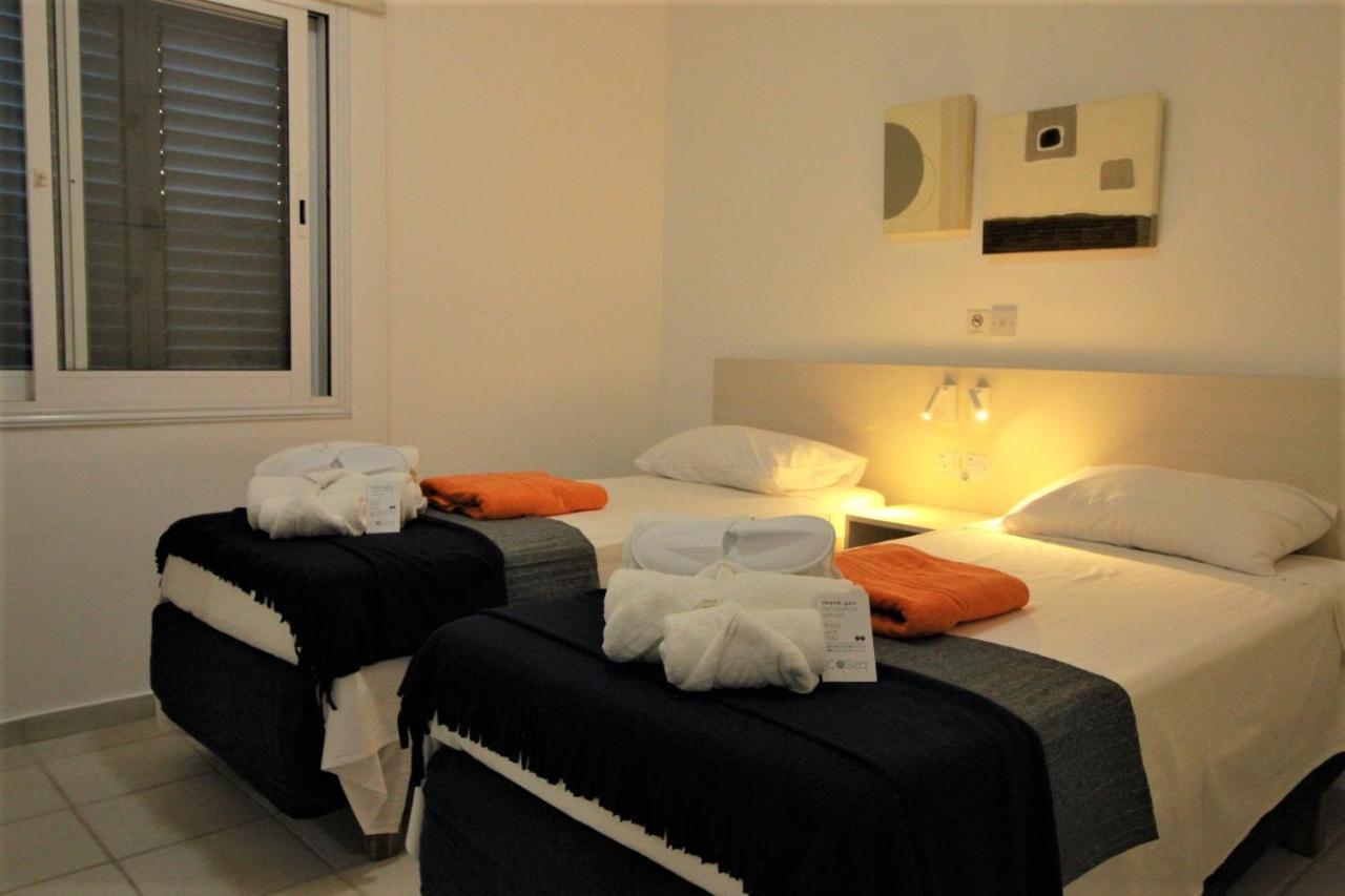 Cosea Living: Seaside 2 Bedroom Flat Kings Palace 209 Paphos Exterior photo